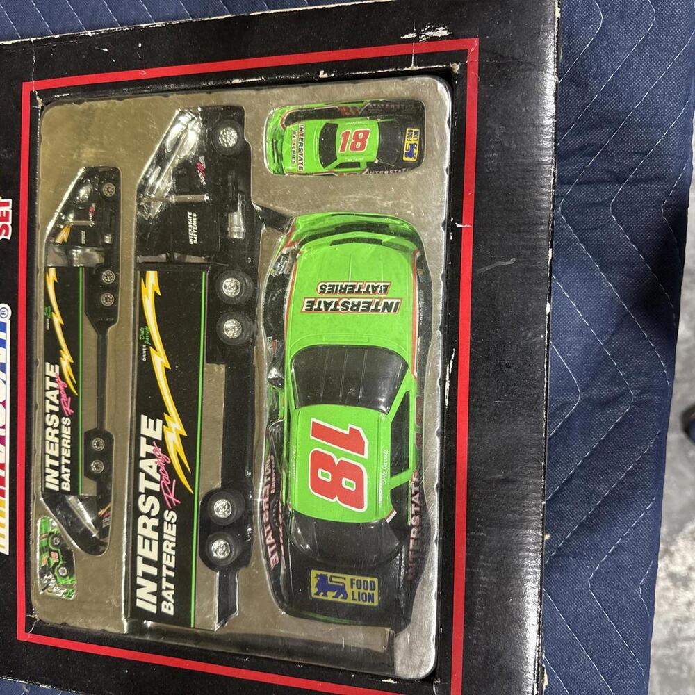 NASCAR Interstate Batteries Super Collector Set - Diecast Toy Cars and Transport